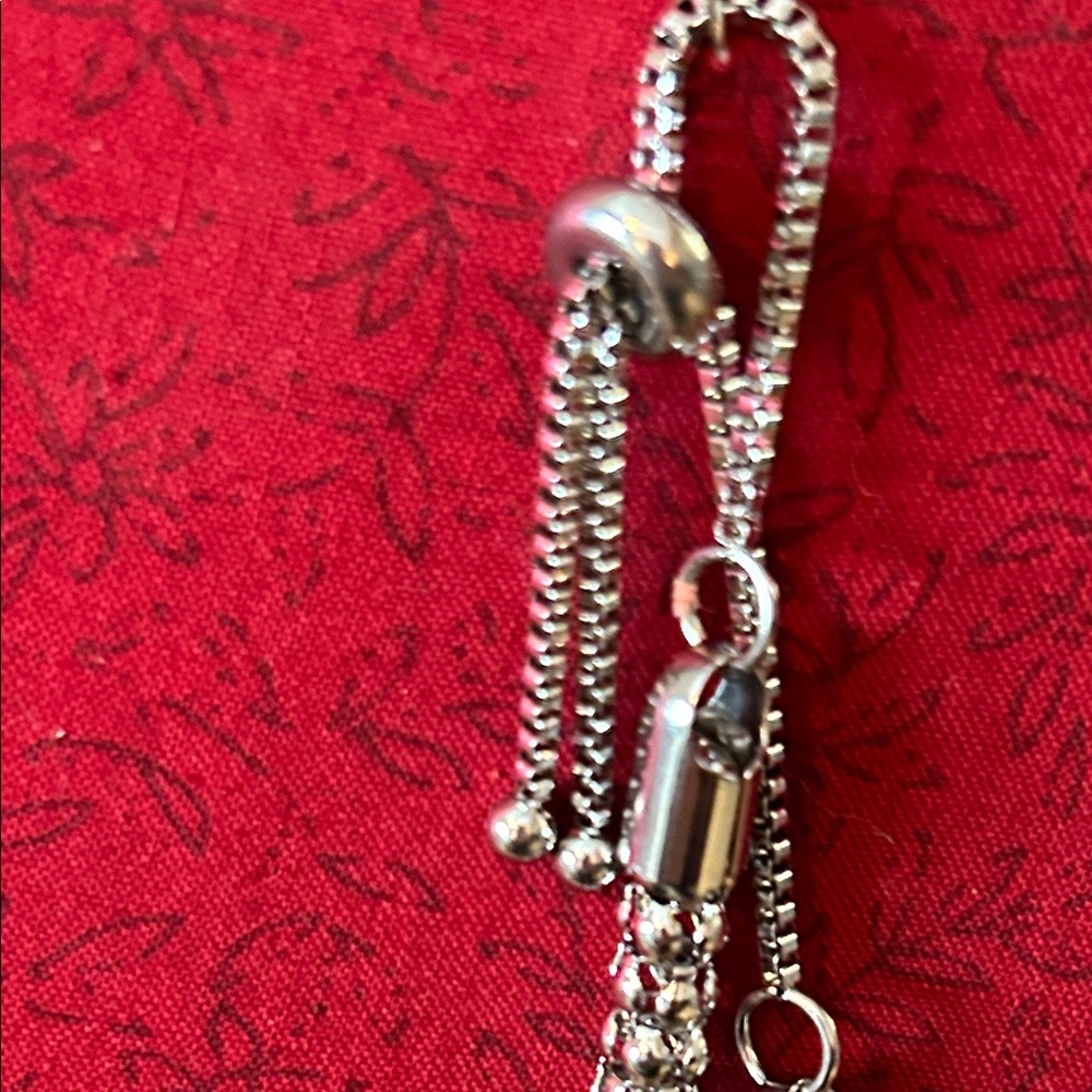 Elegant Stainless Steel Adjustable Bracelet’s. Gold & Silver - Picture 5 of 7